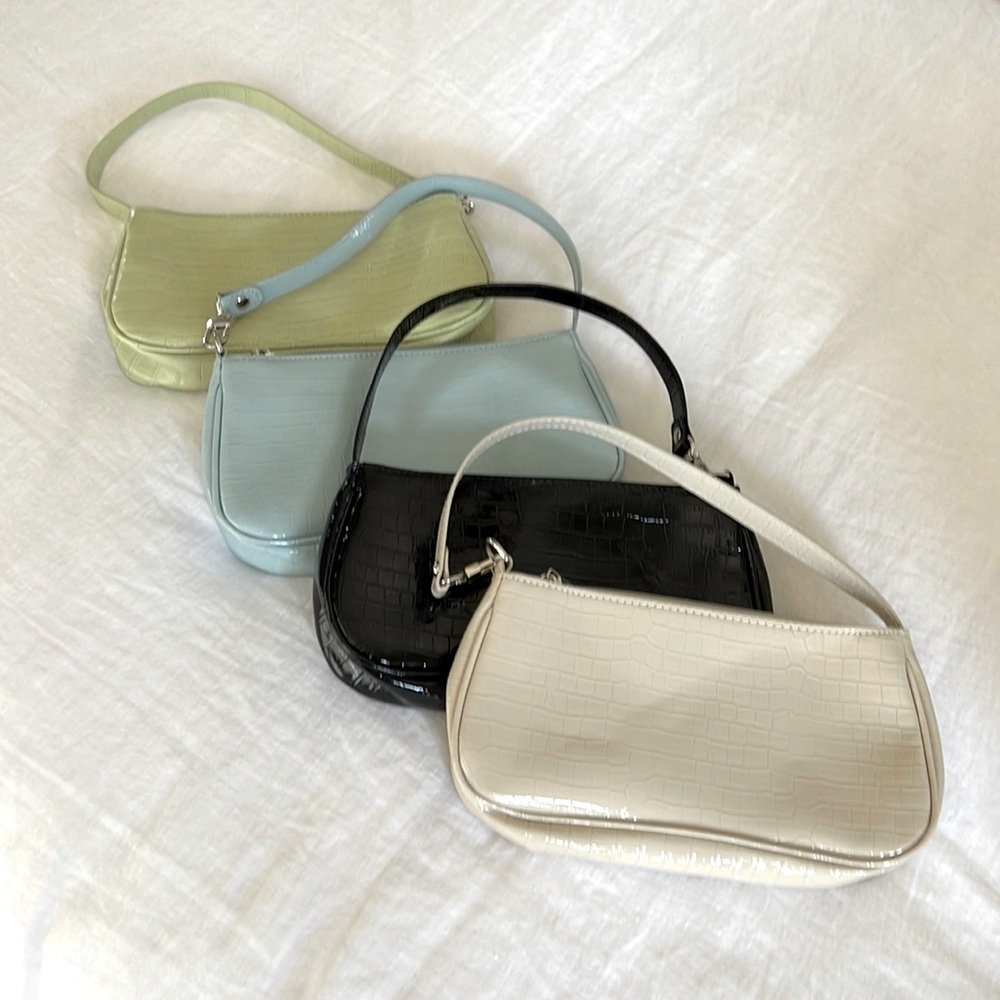 🟣 BOGO! Bundle of Four Faux Croc Leather Baguette Bags